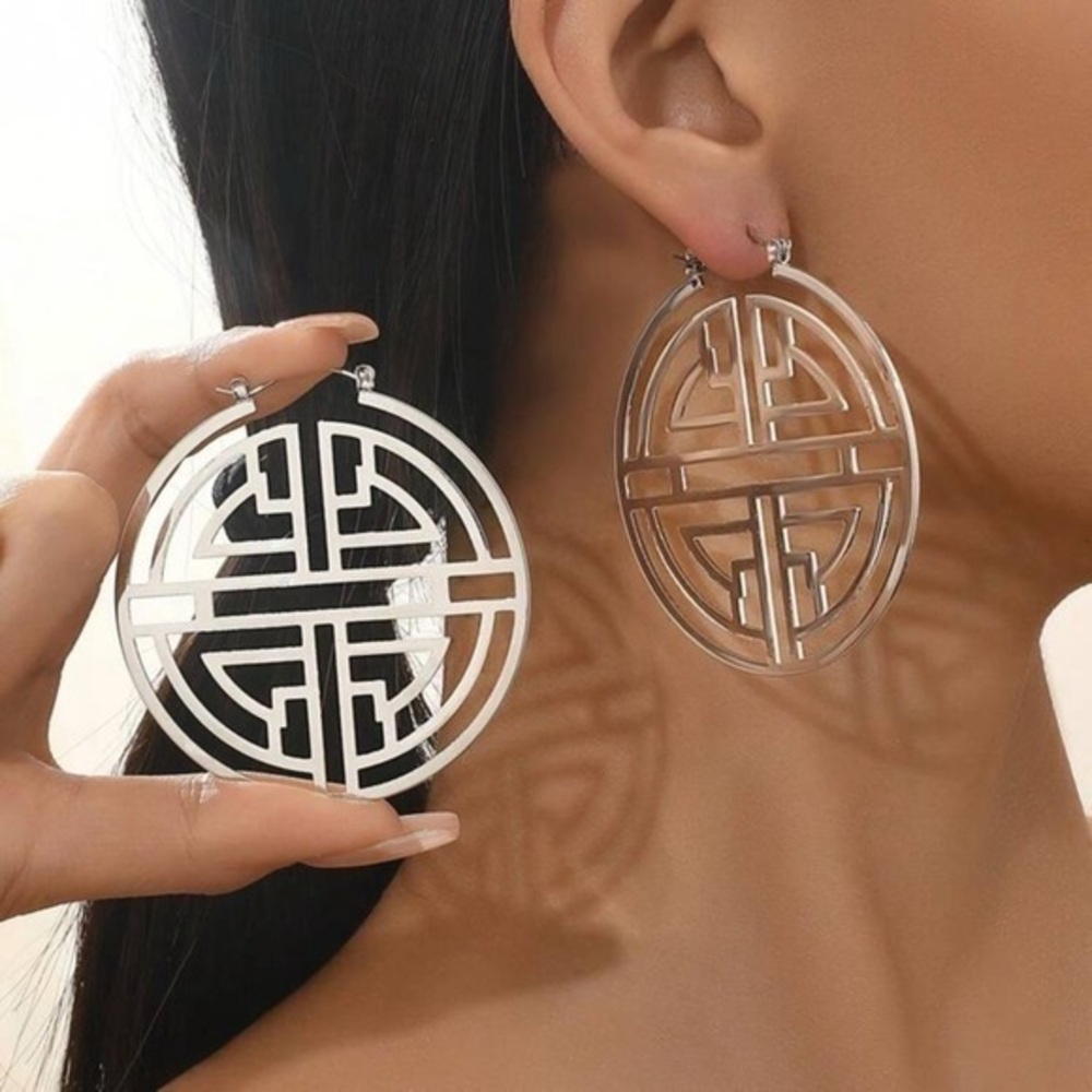 ✨NEW Silver Geometric Hoop Earrings with Longevity Symbol